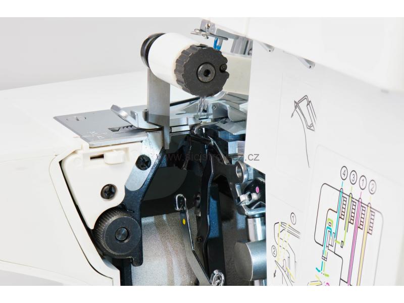 Overlock Singer SE017