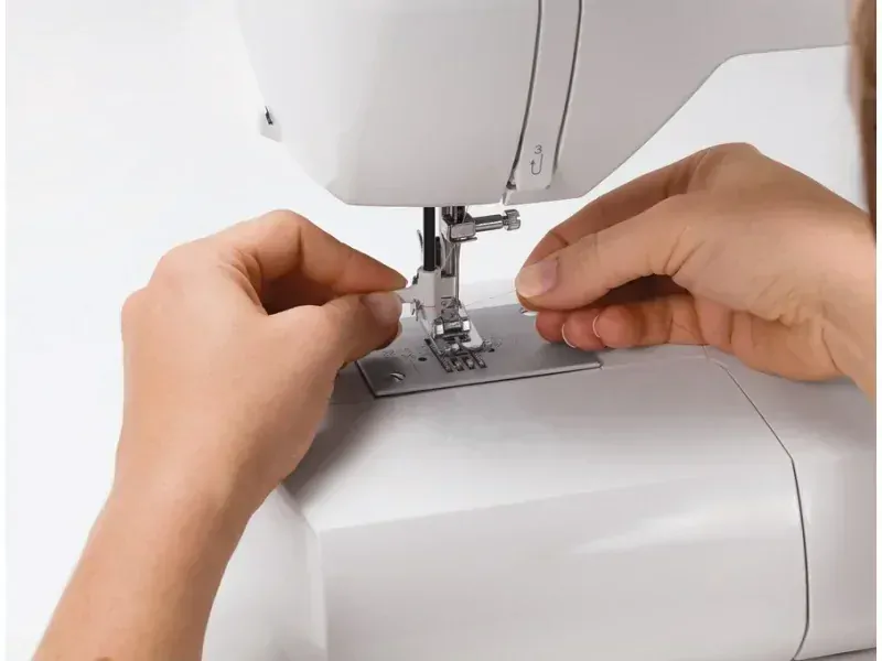 šicí stroj Singer Stralet 6699