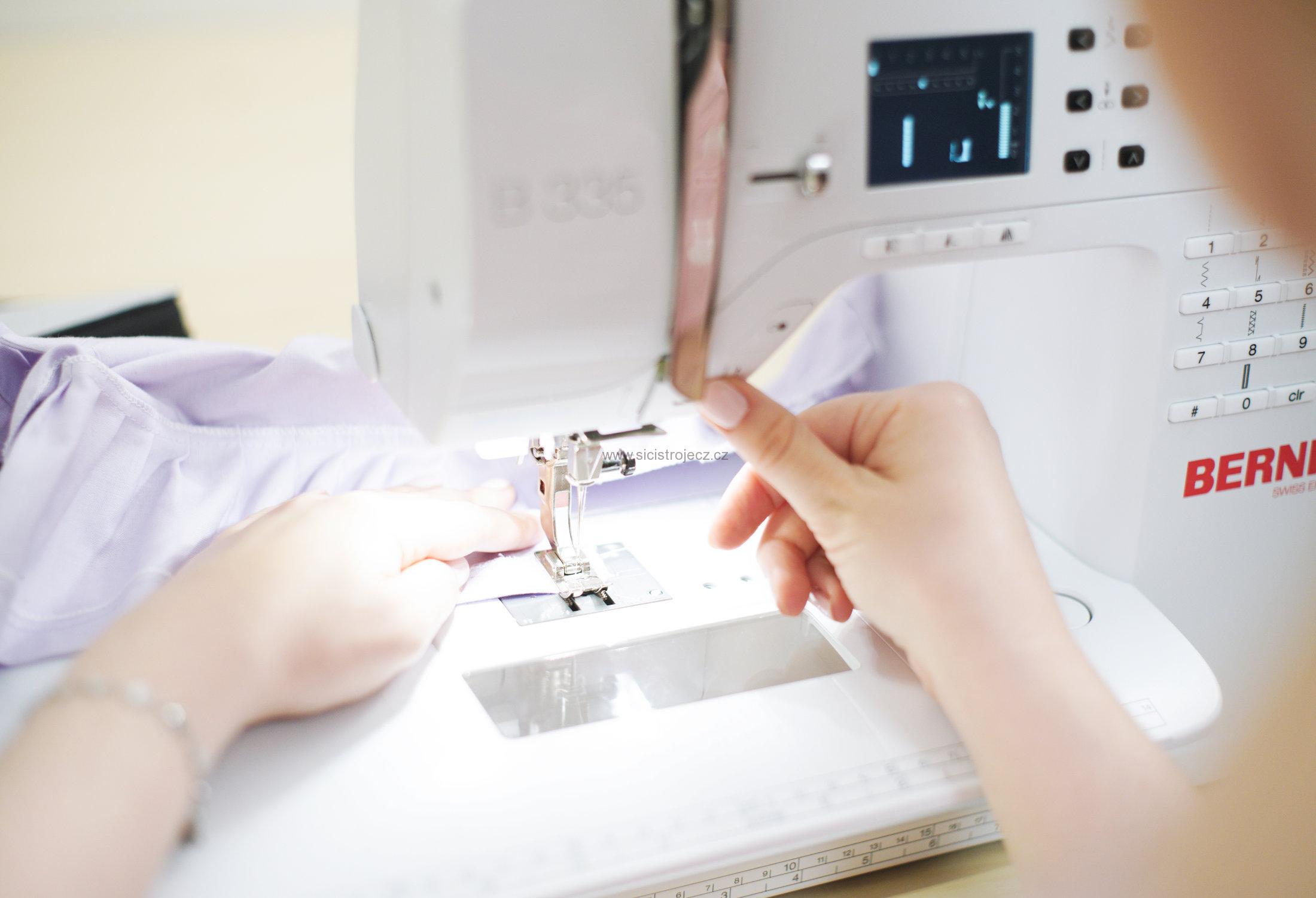 bernina 335