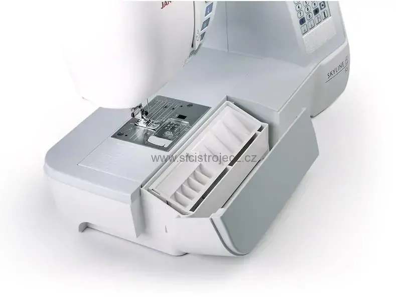 šicí stroj Janome Skyline S5