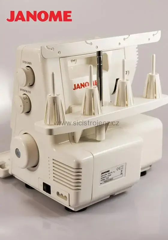 overlock JANOME 990D + 4 patky a vodič