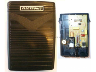 Pedál elektronický pro šicí stroje