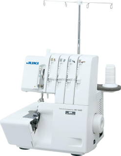 overlock Juki MO-104D